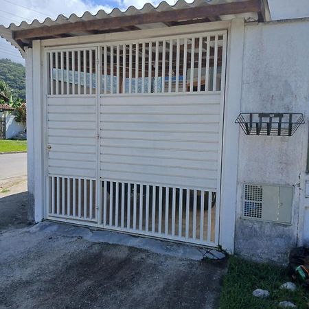 Casa Em Caraguatatuba Praia Massaguacu/Cocanha Eksteriør billede